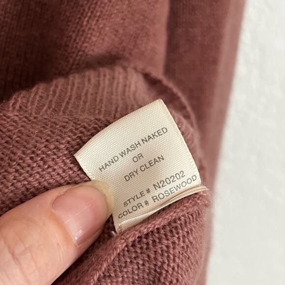 Naked Cashmere Pullover V Neck Knit Sweater 100% Cashmere Pink Rosewood Small - Picture 7 of 8